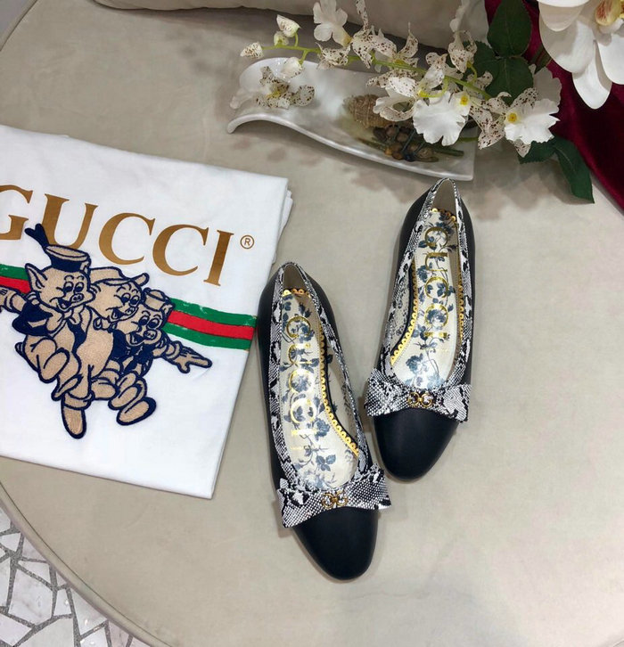 Gucci Leather ballet flat with Web bow 512464B