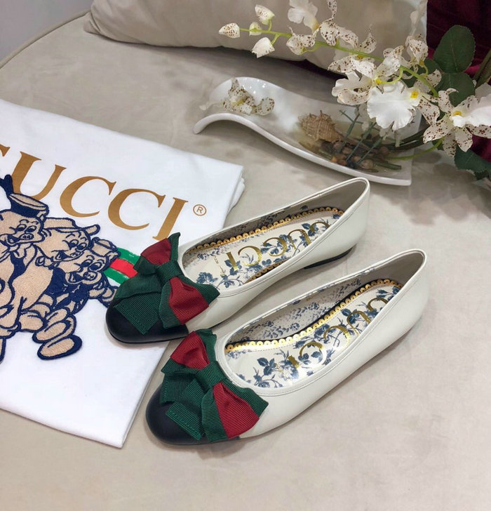 Gucci Leather ballet flat with Web bow 512464F