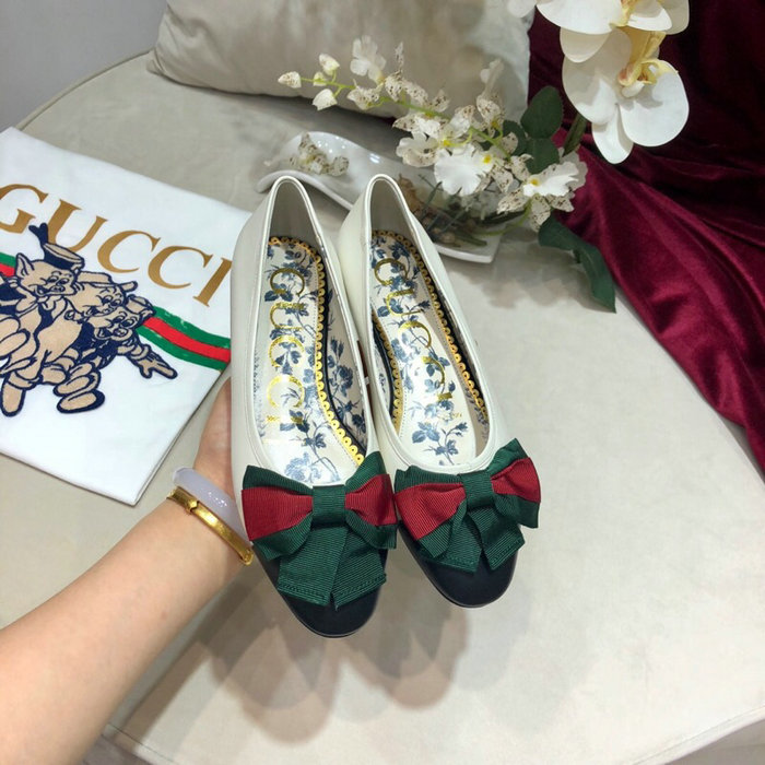 Gucci Leather ballet flat with Web bow 512464F