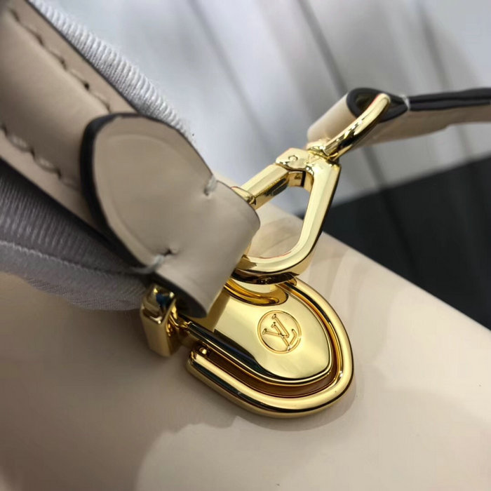 Louis Vuitton Rose Des Vents PM Cream M53821