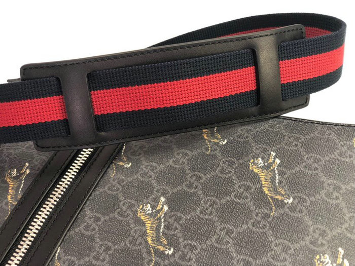 Gucci GG Supreme Tigers Messenger 474137