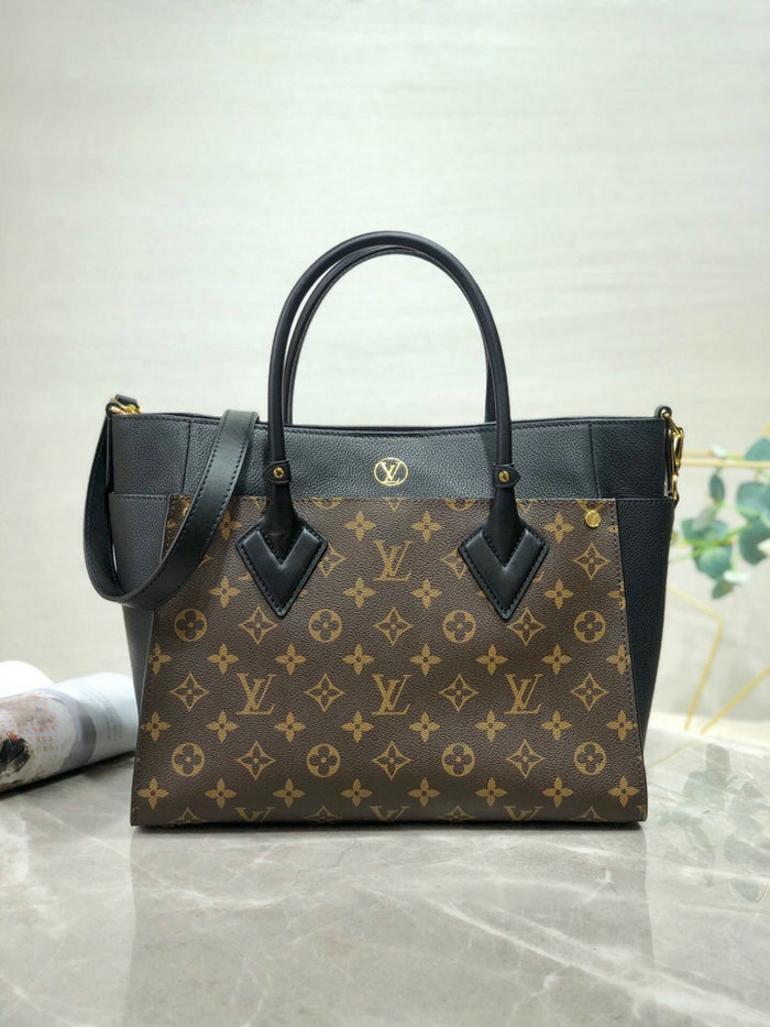 Louis Vuitton Monogram Canvas On My Side M53823