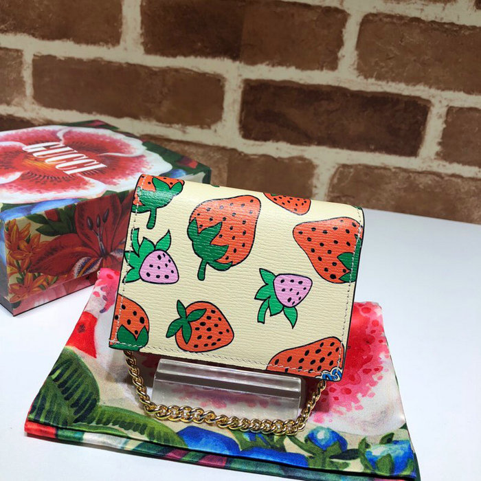 Gucci Zumi Strawberry Print Card Case Wallet 570660