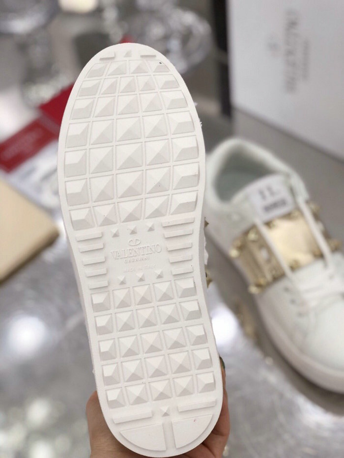 Valentino Garavani Rockstud Leather Sneakers White VS18061