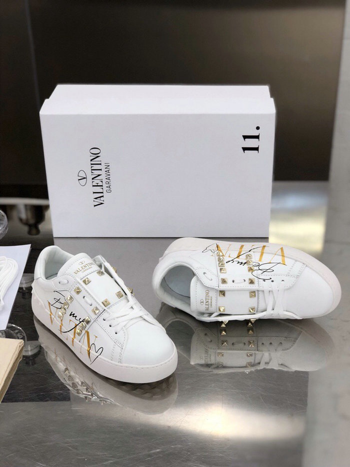 Valentino Garavani Rockstud Leather Sneakers White VS18067