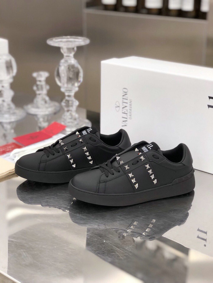 Valentino Garavani Rockstud Leather Sneakers Black VS18069