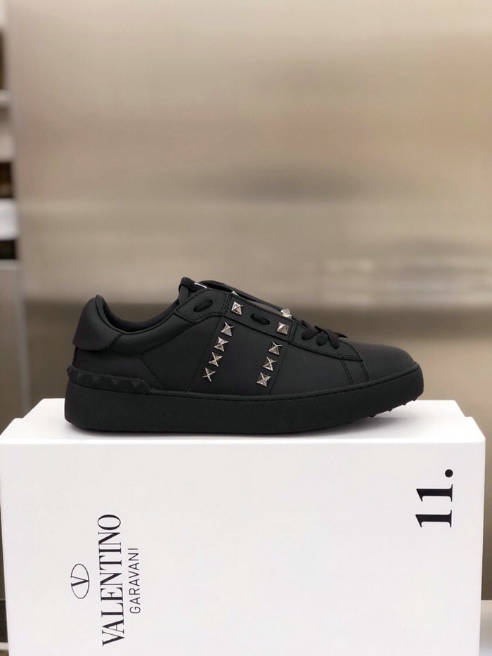 Valentino Garavani Rockstud Leather Sneakers Black VS18069