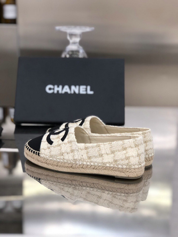 Chanel Tweed Espadrilles White C18061