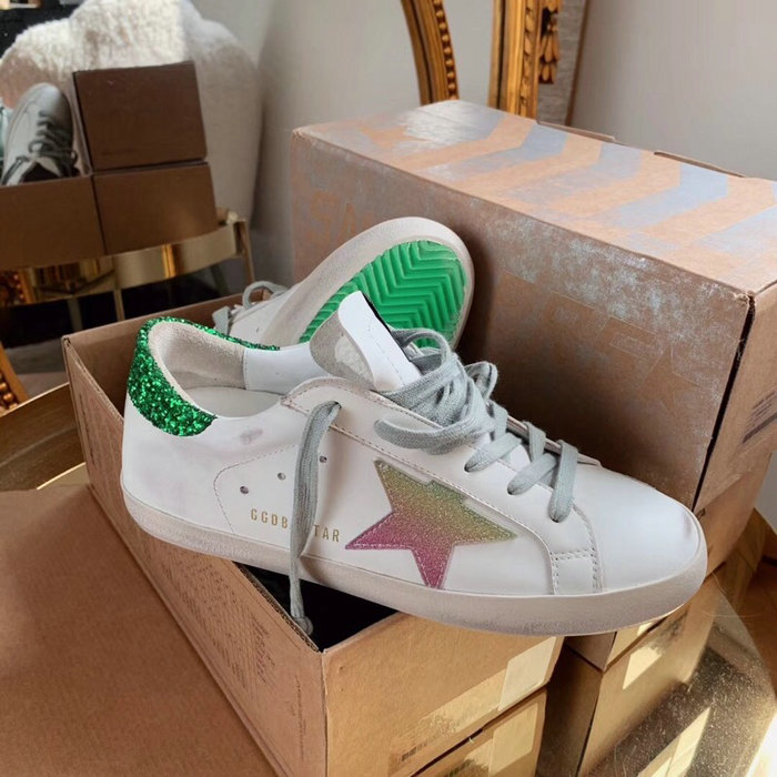 Golden Goose Calfskin Sneaker GG07709