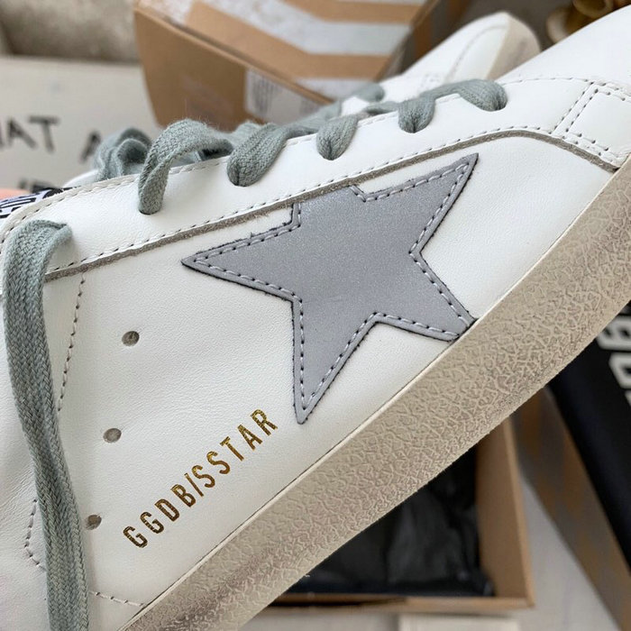 Golden Goose Calfskin Sneaker GG07718