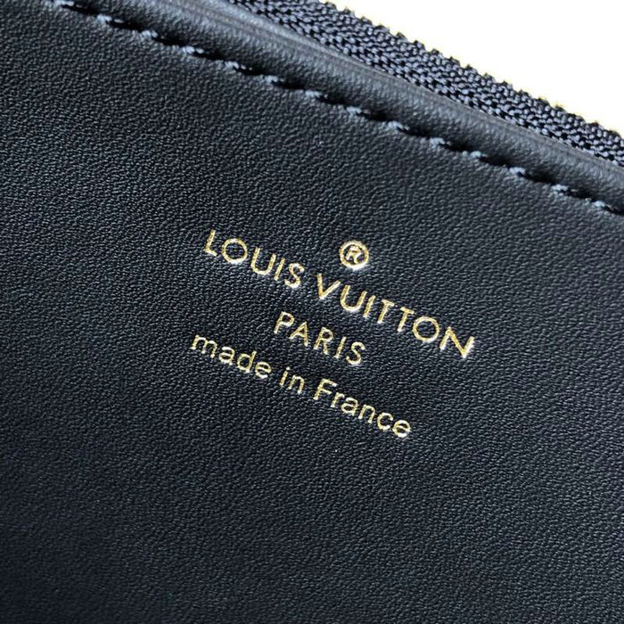 Louis Vuitton Monogram Zippy Wallet M60017