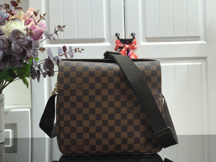 Louis Vuitton Damier Ebene Canvas Naviglio Messenger Bag N45255