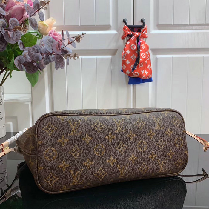 Louis Vuitton Monogram Canvas Neverfull PM Beige M41000