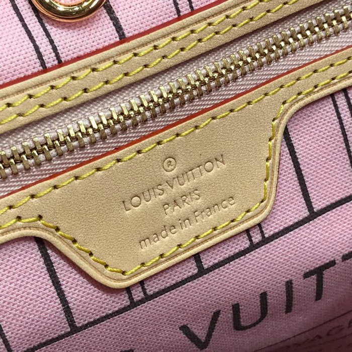 Louis Vuitton Monogram Canvas Neverfull PM Pink M41000