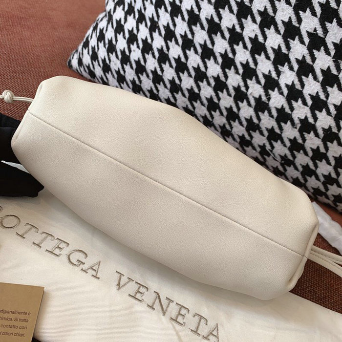 Bottega Veneta The Pouch In White Butter Calf 576227