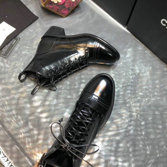 Chanel Calfskin Boots Shiny Black C10054