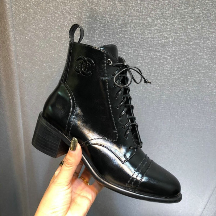 Chanel Calfskin Boots Shiny Black C10054