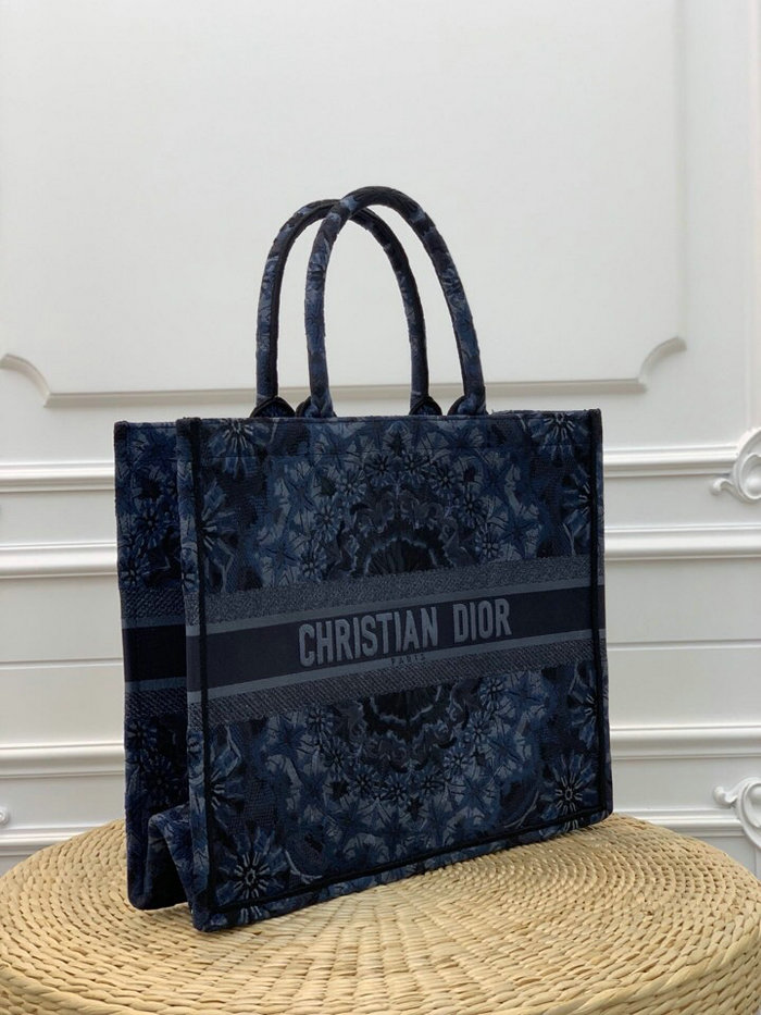 Dior Oblique Book Tote D10013