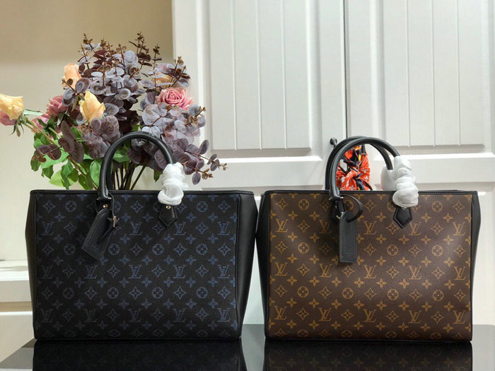 Louis Vuitton Monogram Canvas Grand Sac M55185