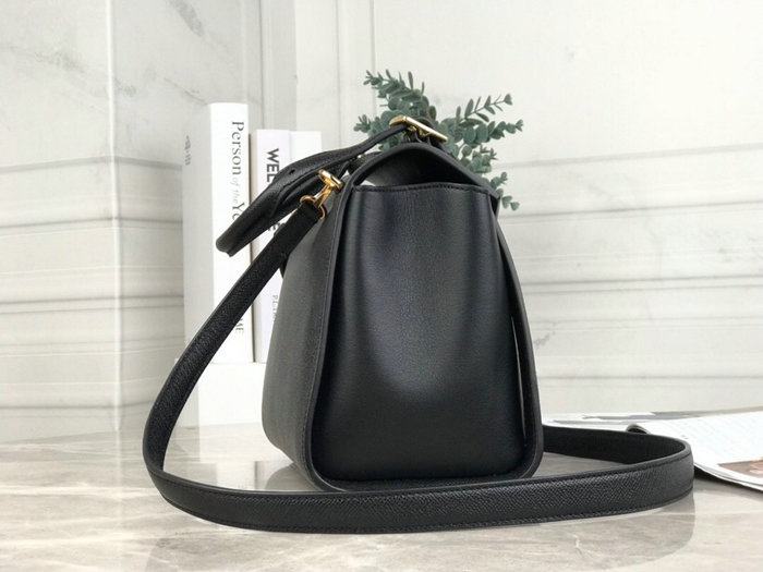 Louis Vuitton The LV Arch Noir M55488