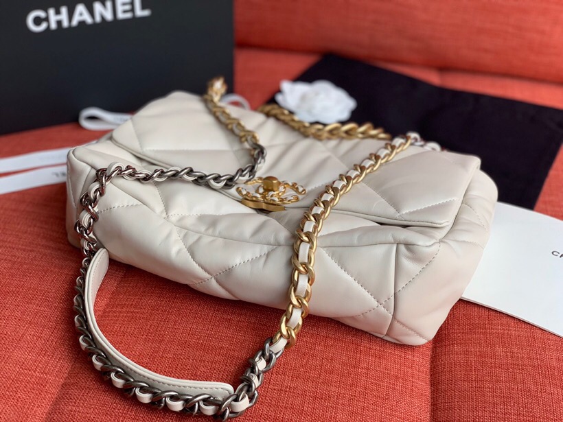 Chanel Goatskin Small Flap Bag White A24101