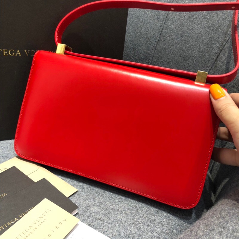 Mini BV Classic Bag In Spazzolato Calf Red 587222