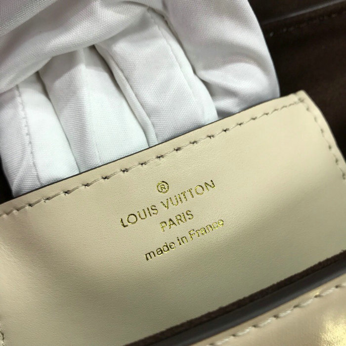 Louis Vuitton Twist MM Beige M53934