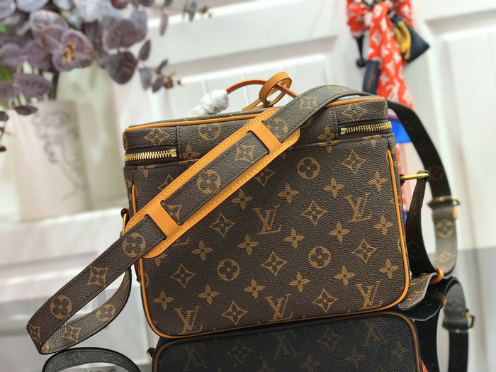 Louis Vuitton Monogram Canvas Bag M44937