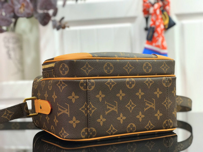 Louis Vuitton Monogram Canvas Bag M44937