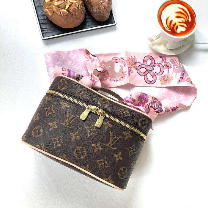 Louis Vuitton Monogram Canvas Nice Mini M44495