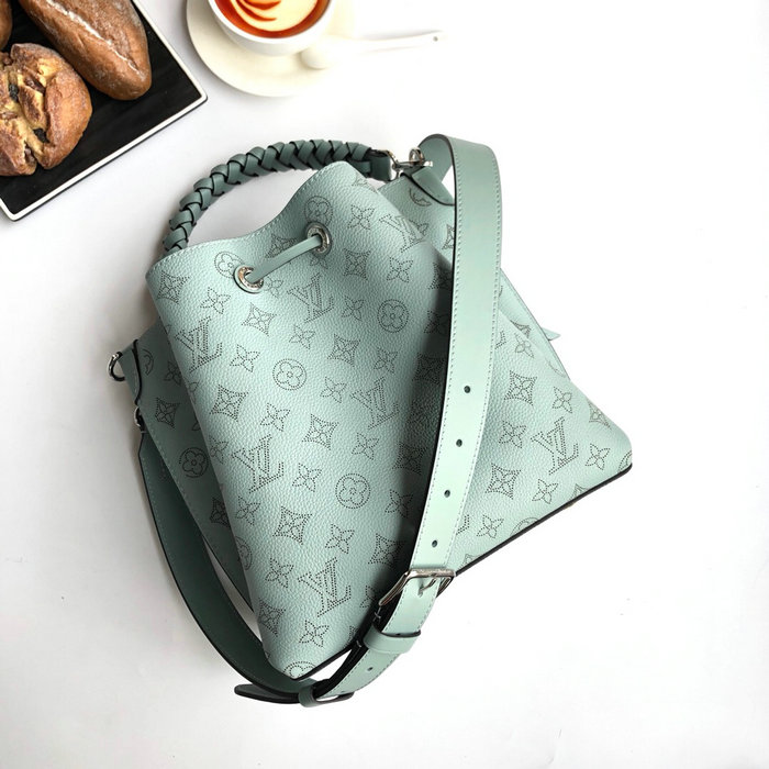 Louis Vuitton Mahina Leather Muria Vert Lagon M55906