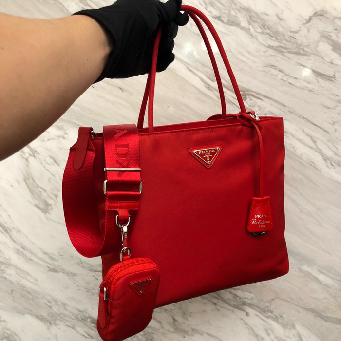 Prada Nylon tote Red 1BG320