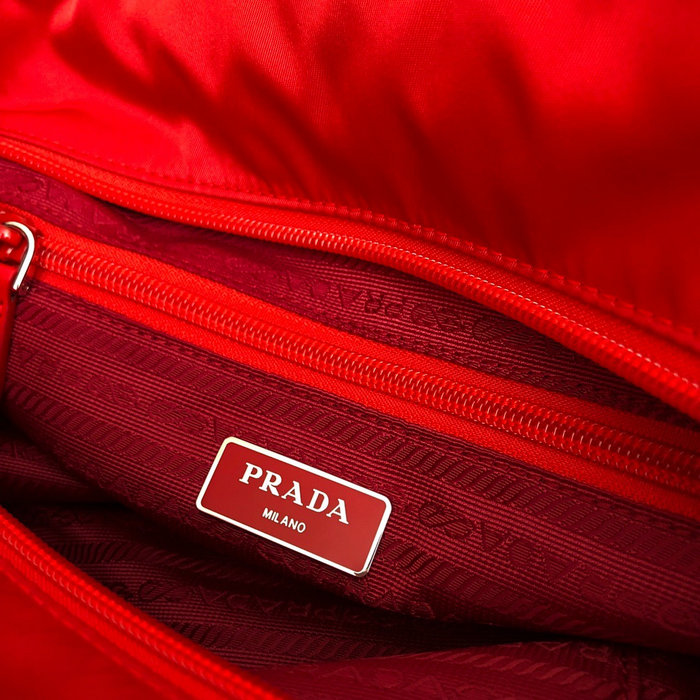 Prada Nylon tote Red 1BG320