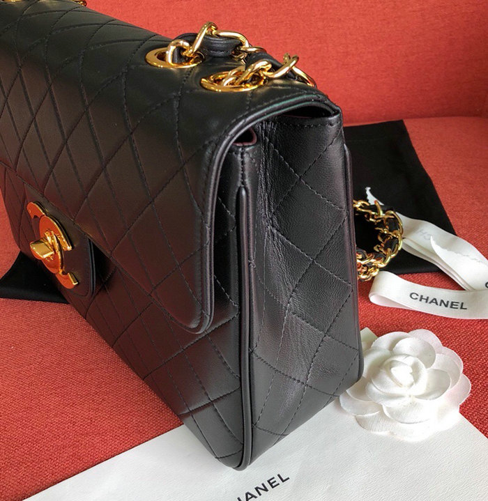 Chanel Lambskin Flap Bag Black A0881