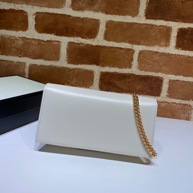 Gucci 1955 Horsebit Wallet with chain white 621892