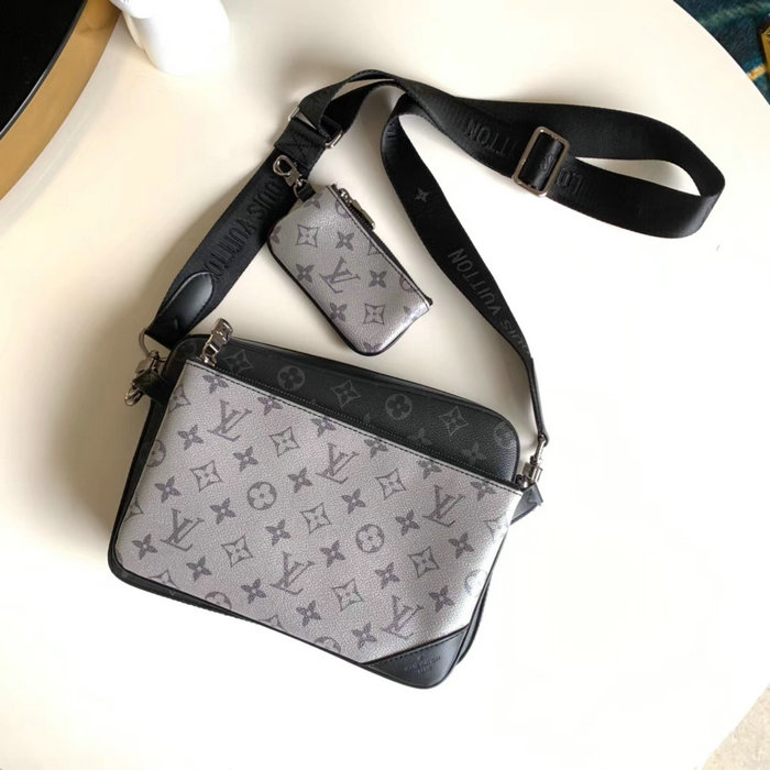 Louis Vuitton District M53122