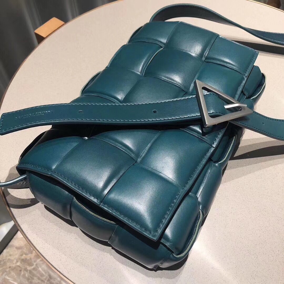 Bottega Veneta Padded Cassette Bag Green 591970