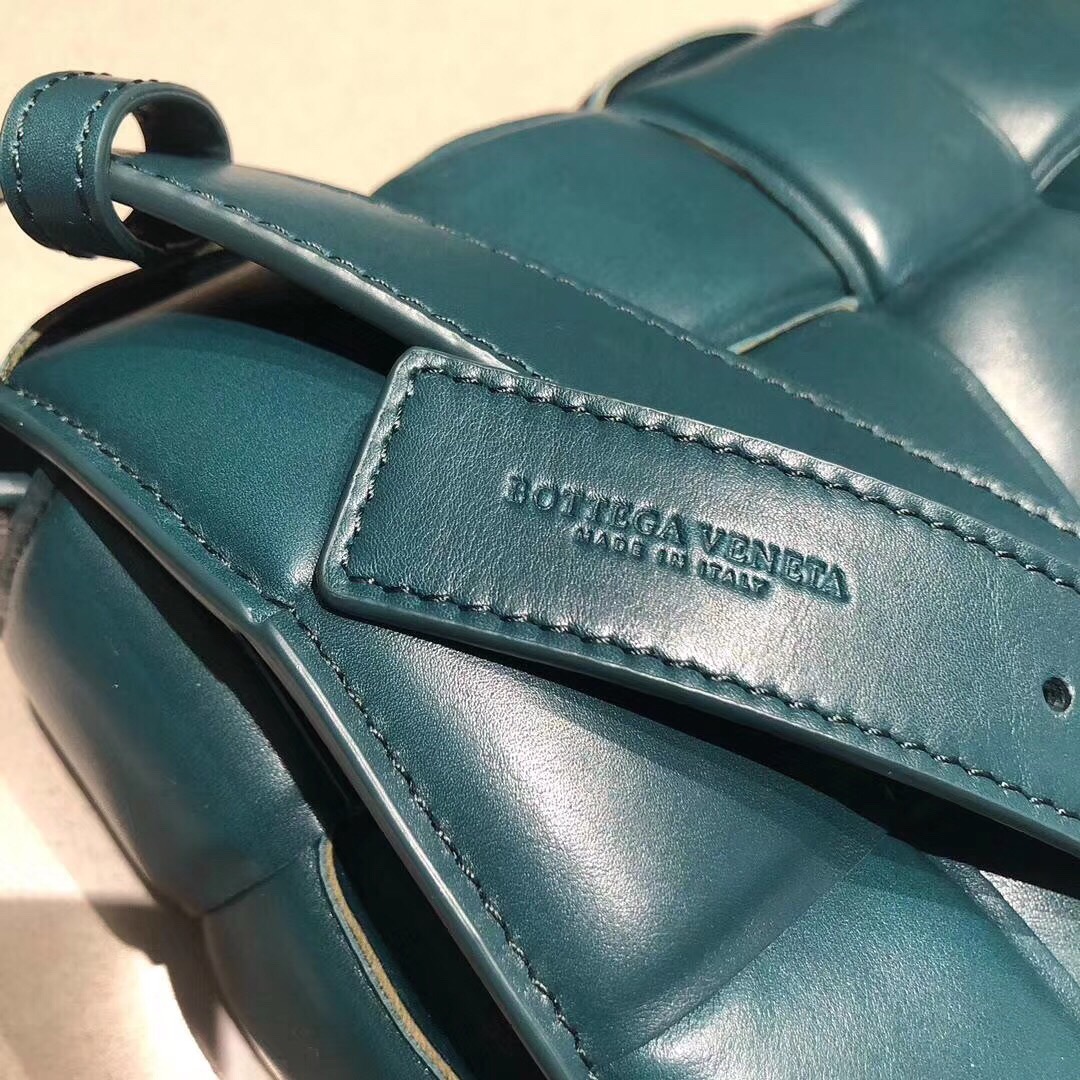 Bottega Veneta Padded Cassette Bag Green 591970