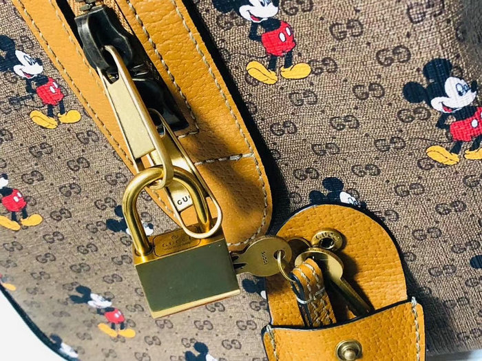 Disney x Gucci medium carry-on duffle 547953