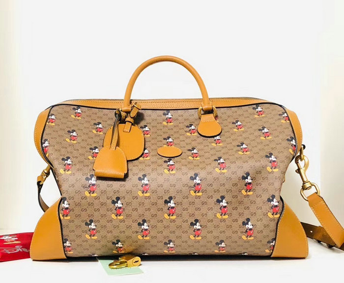 Disney x Gucci medium carry-on duffle 547953