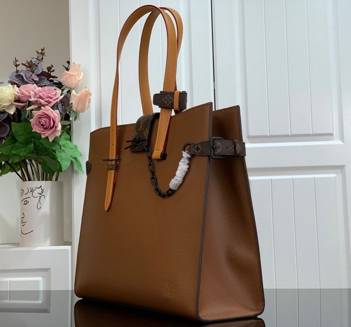 Louis Vuitton Taiga Leather Onthego Brown M30725