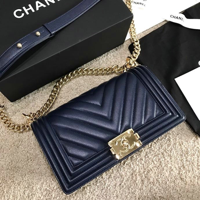 Medium Chanel Chevron Grain Calfskin Boy Bag Blue A67086