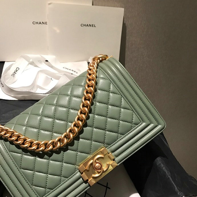 Medium Chanel Lambskin Boy Bag Green A67086