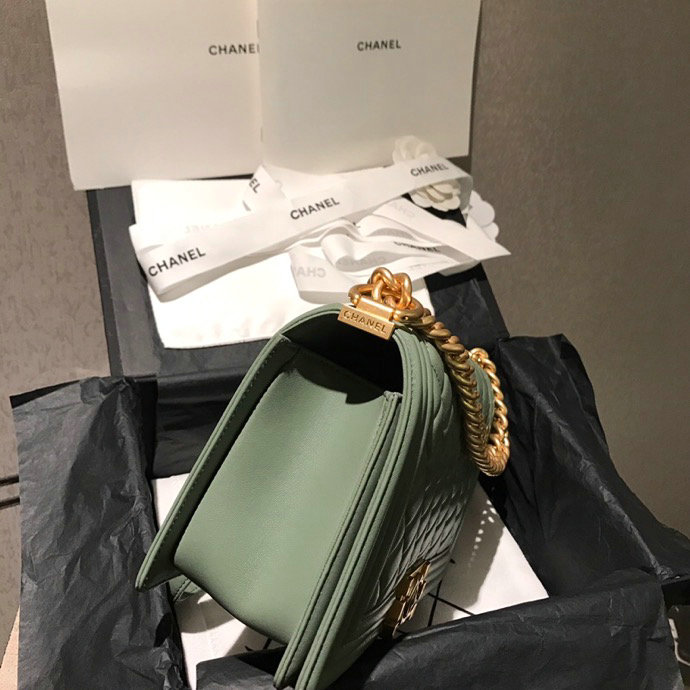 Medium Chanel Lambskin Boy Bag Green A67086