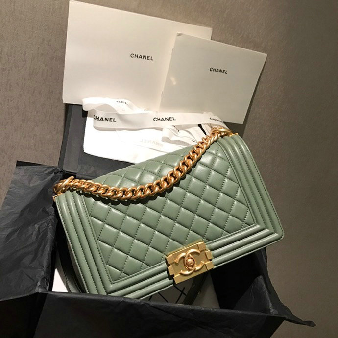 Medium Chanel Lambskin Boy Bag Green A67086