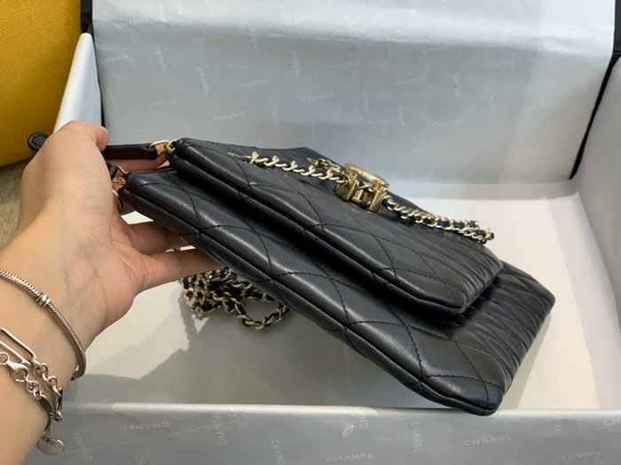 Chanel Lambskin Shoulder Bag Black A06151