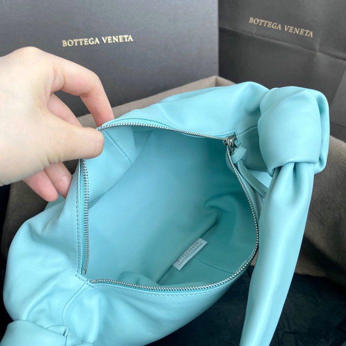 Bottega Veneta Calfskin Mini Bag Spearmint B629635