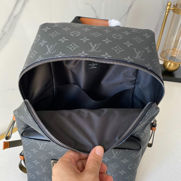 Louis Vuitton Discovery Backpack M45218