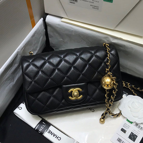 Chanel Lambskin Flap Bag Black AS1787