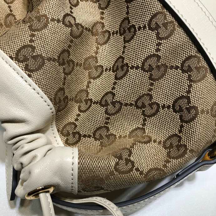 Gucci Horsebit 1955 bucket bag White 602118